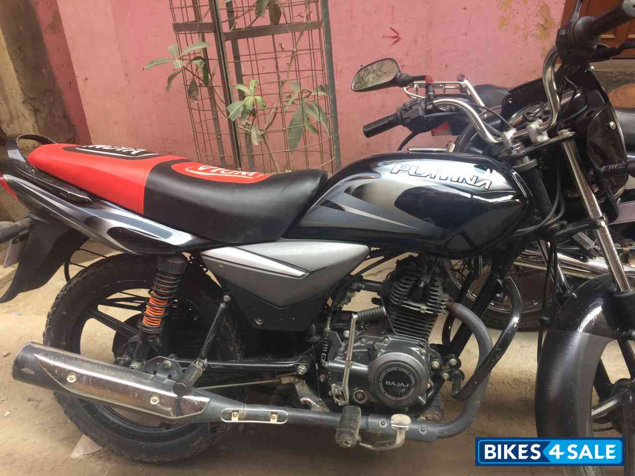 Used 2014 model Bajaj Platina 100 for sale in Ghaziabad. ID 164540