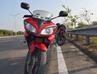 Red Yamaha YZF R15 V2