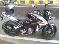 Bajaj Pulsar 200 NS 2014 Model