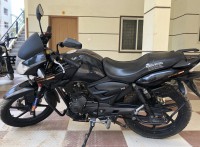 Black TVS Apache RTR 160