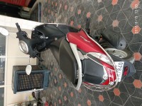 Matte Red Yamaha Fascino