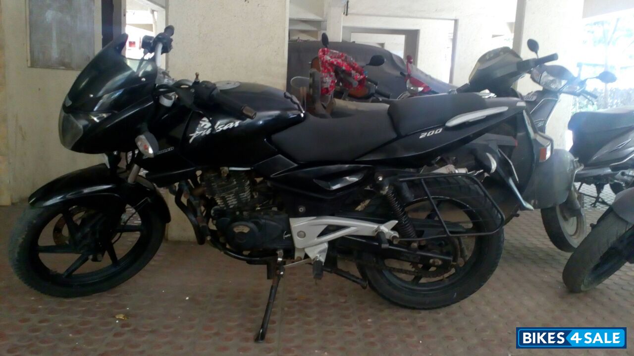 Bajaj Pulsar 200 DTSi