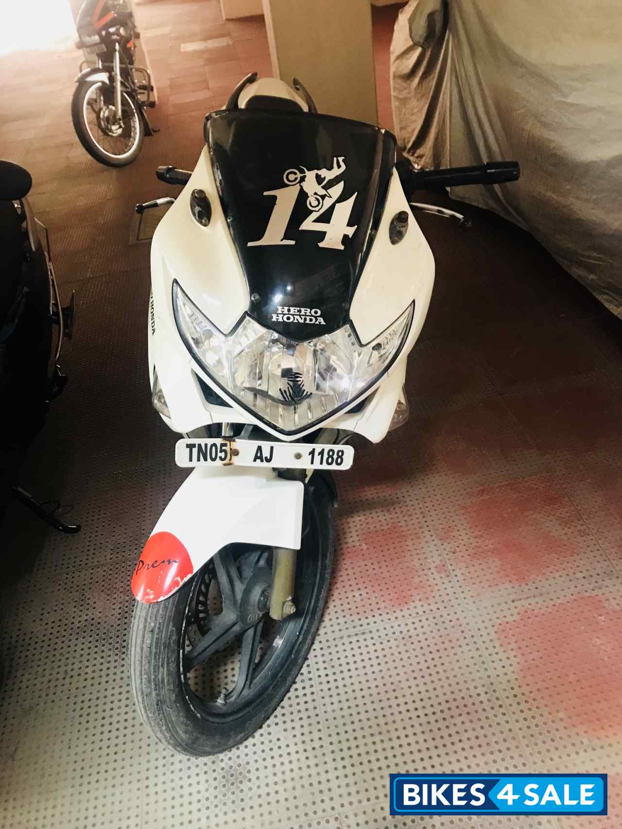 Hero Karizma ZMR Hero Karizma ZMR