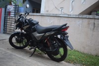 Black Honda CB Shine SP