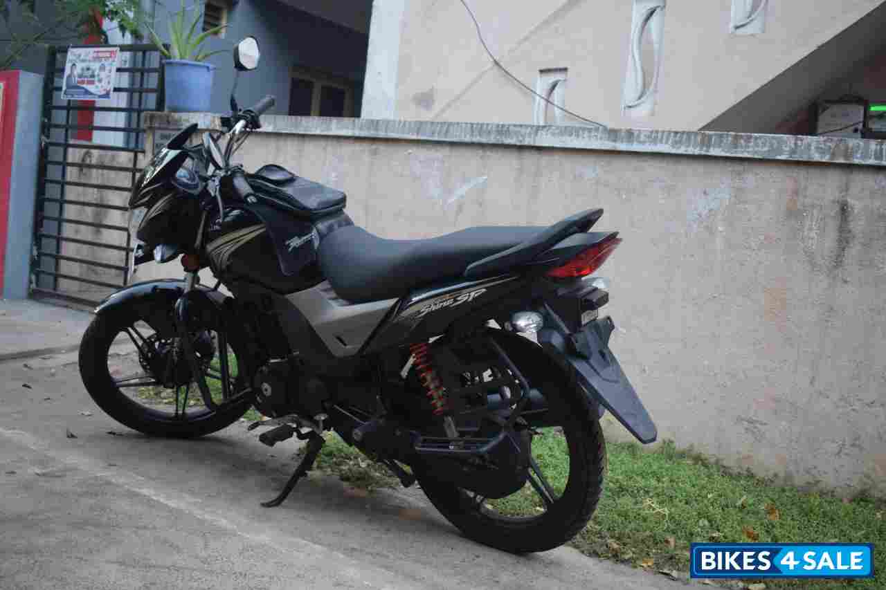 Black Honda CB Shine SP