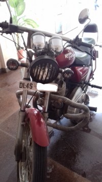 Royal Enfield Thunderbird 2004 Model