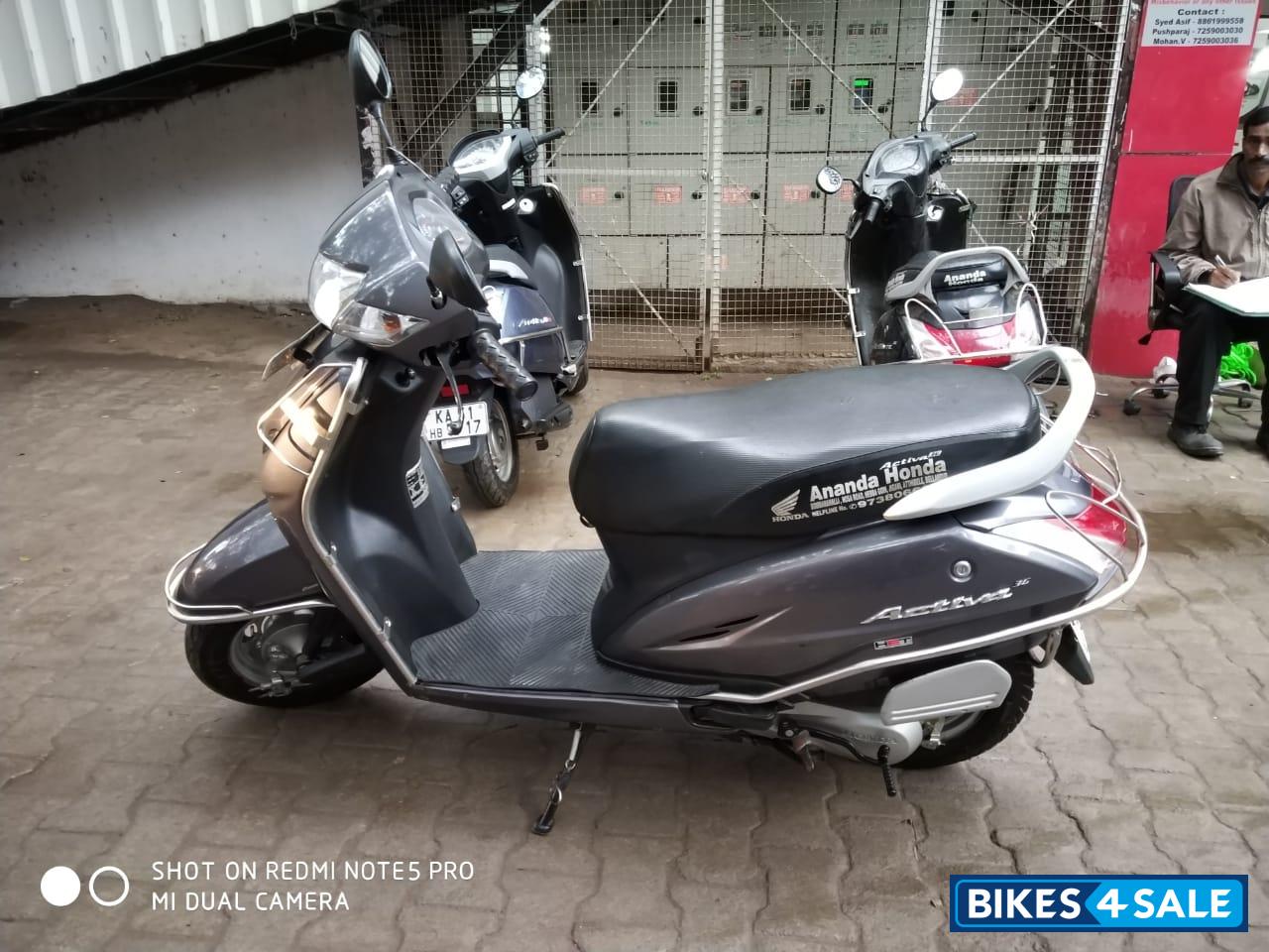 Grey Honda Activa 3G