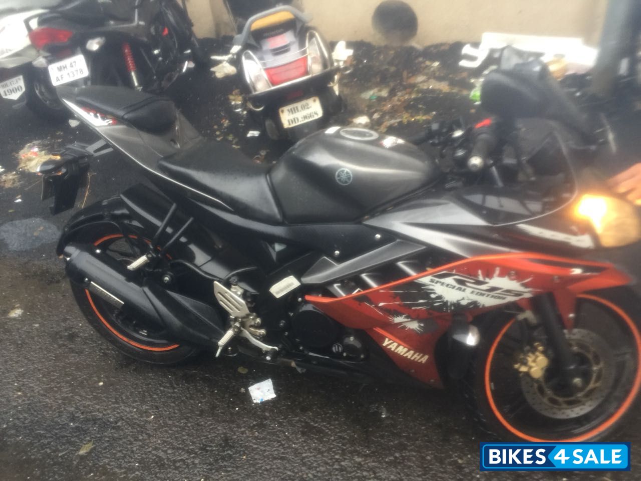 Metal Grey Yamaha YZF R15 V2 Metal Grey Yamaha YZF R15 V2