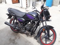 Black Honda Dream Neo