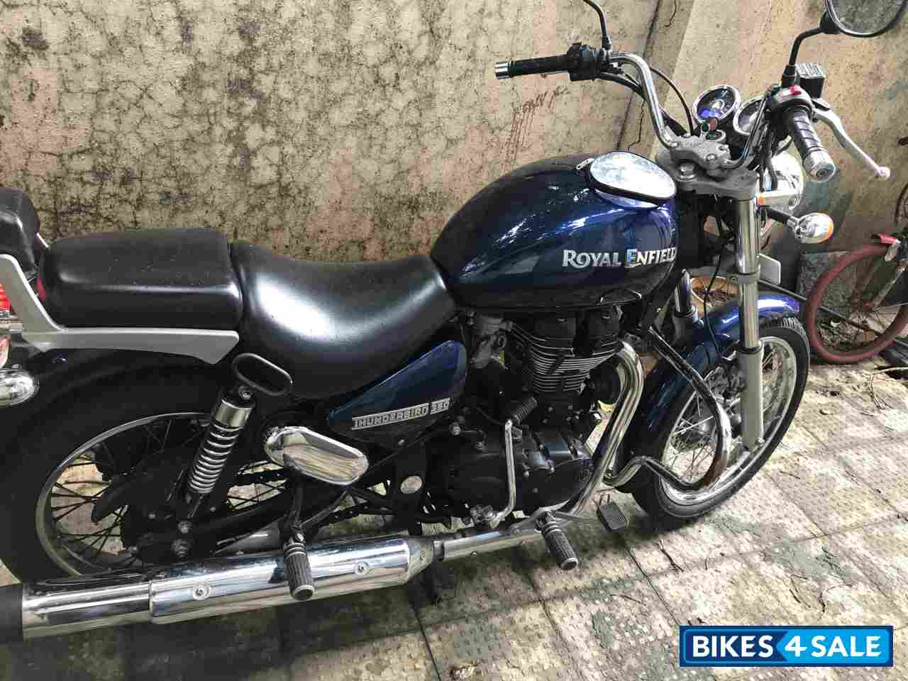 Marine Blue Royal Enfield Thunderbird 350