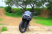 Demon Black Bajaj Pulsar RS 200