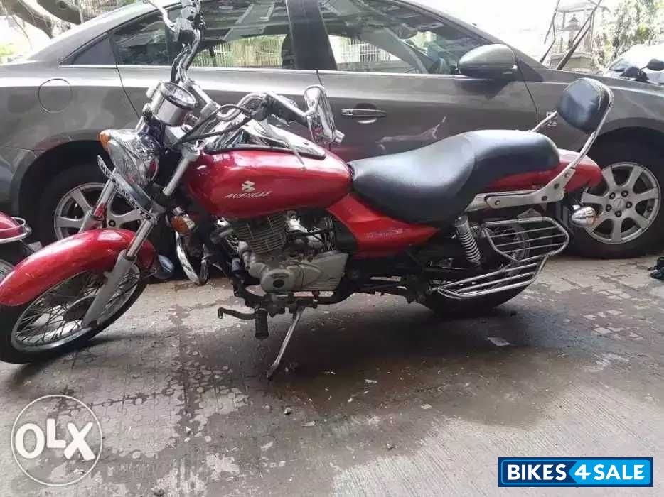Bajaj Avenger 200 DTS-i Bajaj Avenger 200 DTS-i