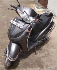 Gray Honda Activa 4G