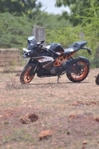 Anthracite Black KTM RC 200