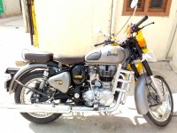 Gunmetal Gray Royal Enfield Classic Gunmetal Grey