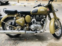 Brown Royal Enfield Classic Desert Storm