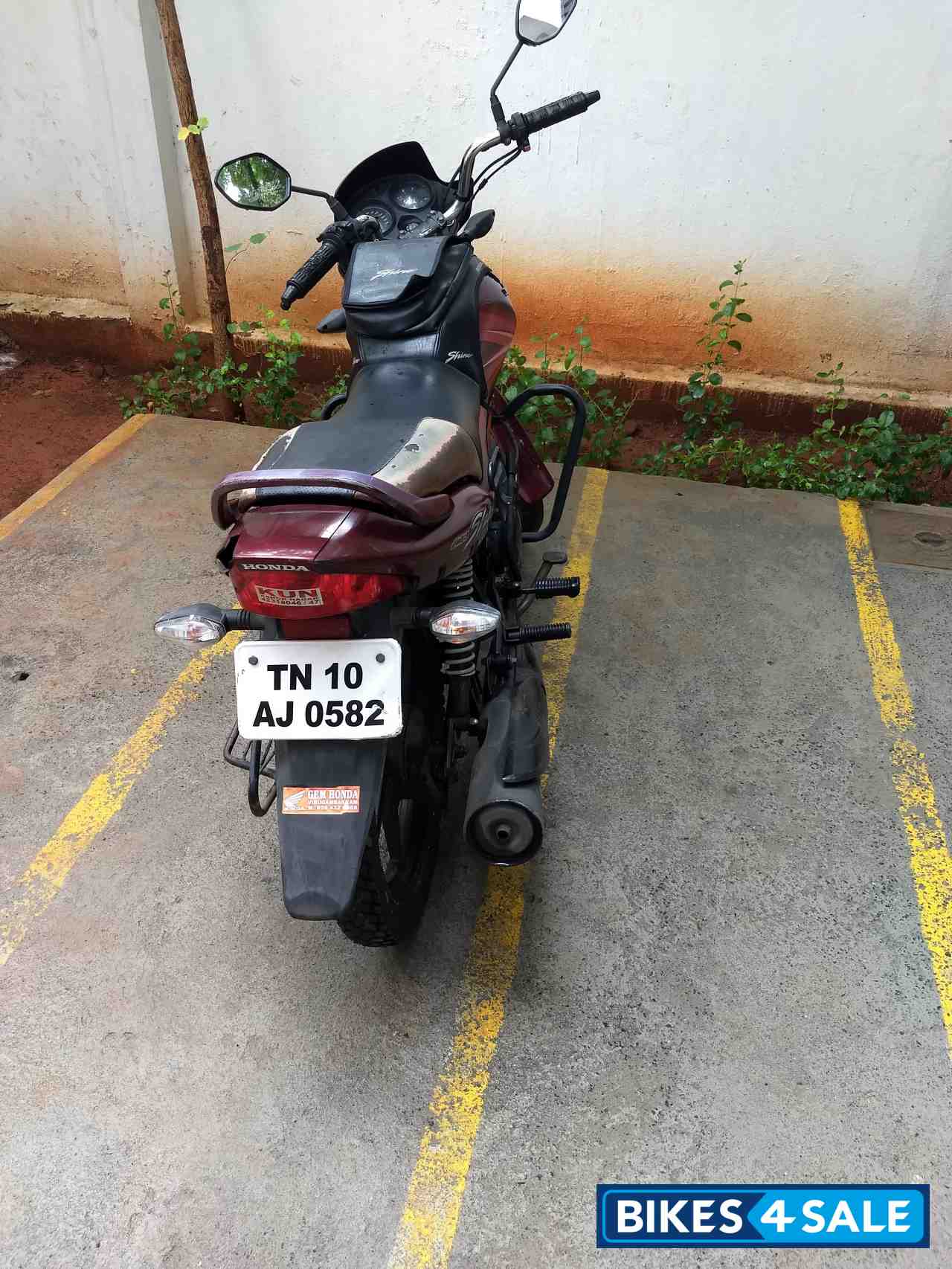 Used 2012 model Honda CB Shine for sale in Chennai. ID 181525. Maroon ...