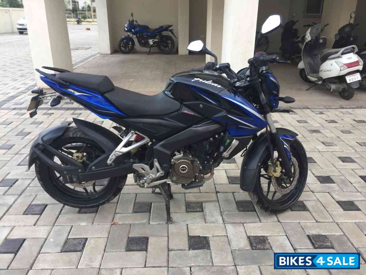 Used 2014 model Bajaj Pulsar 200 NS for sale in Pune. ID 181818 ...