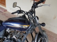 Midnight Blue Bajaj Avenger Street 150