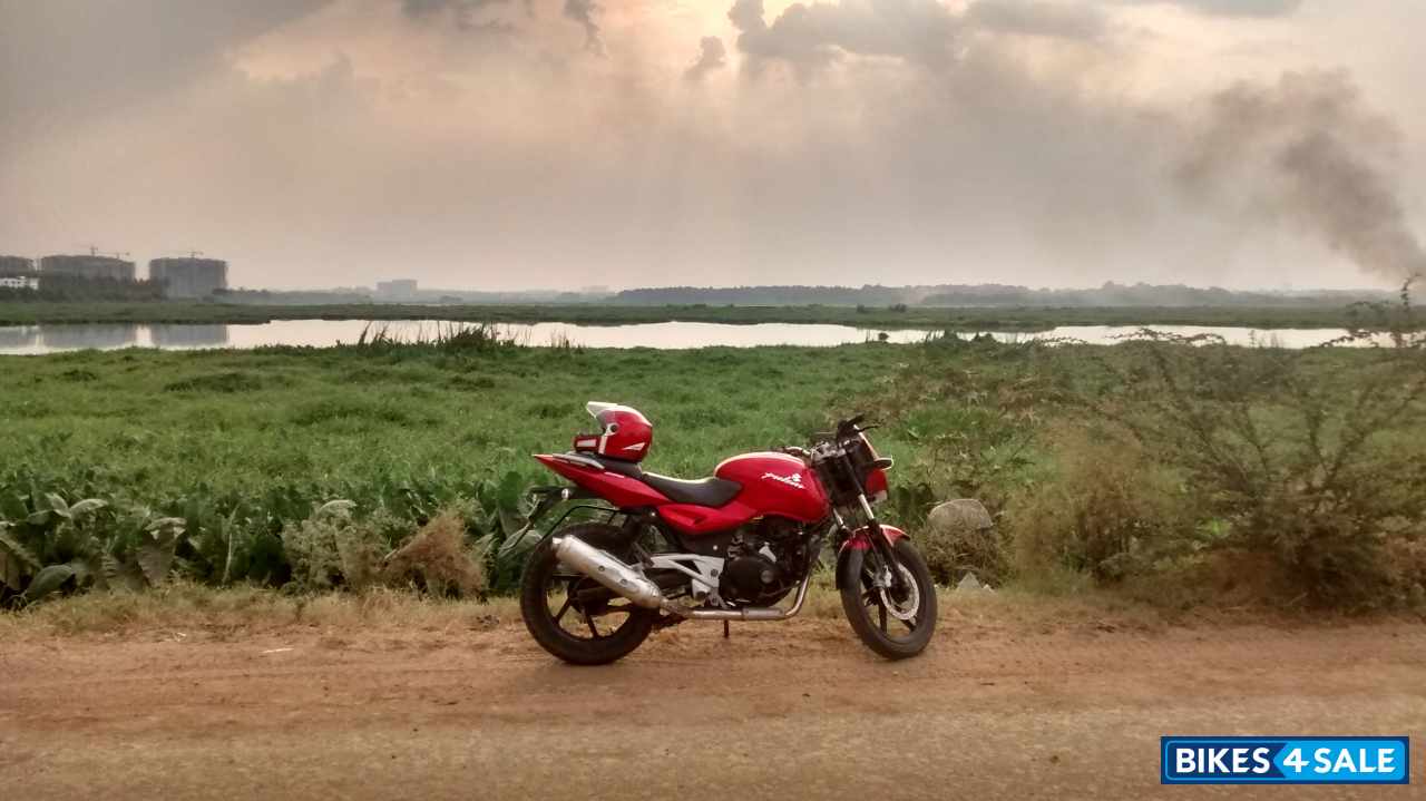Bajaj Pulsar 200 DTSi Bajaj Pulsar 200 DTSi