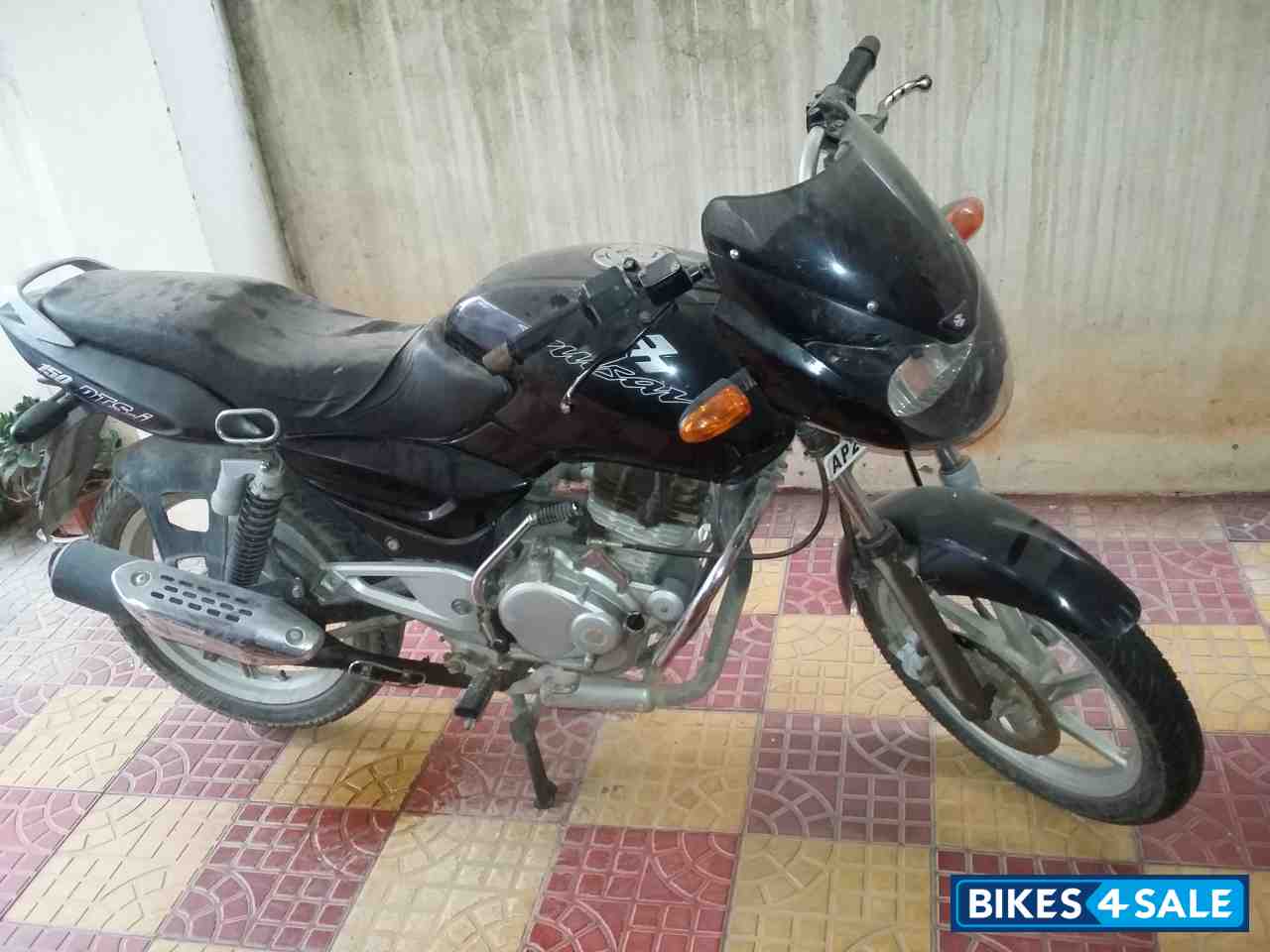 Pulsar 150 old store model 2005