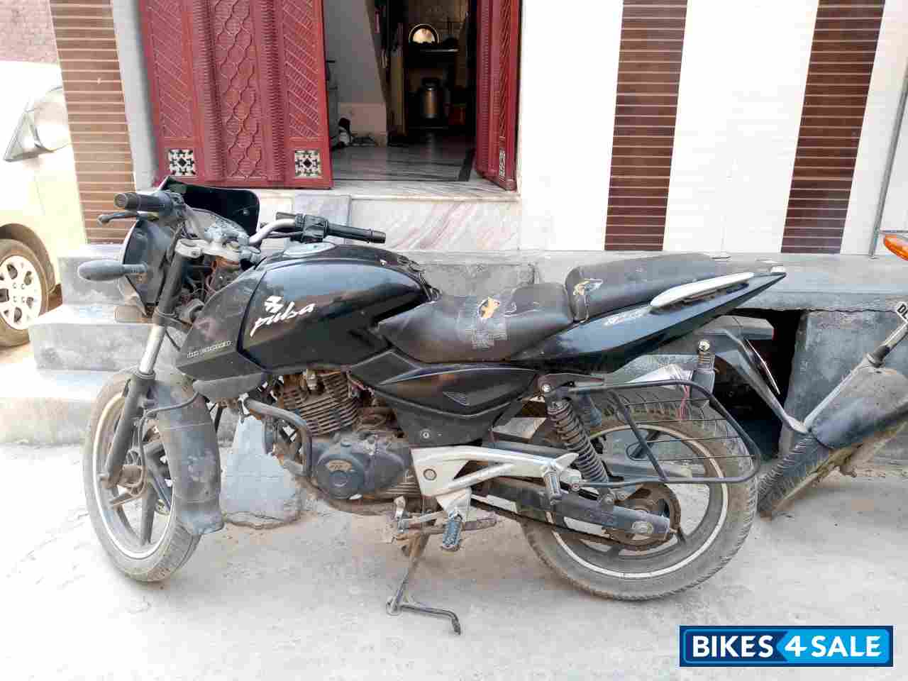 bajaj pulsar 200 dtsi