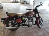 Royal Enfield Classic 350 2017 Model