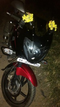 Bajaj Pulsar 220F 2014 Model