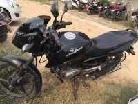 Black Bajaj Pulsar 150 Classic