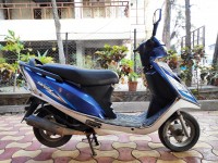 Blue TVS Scooty Streak