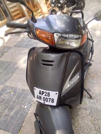 Gray Honda Activa