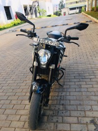 Black KTM Duke 200