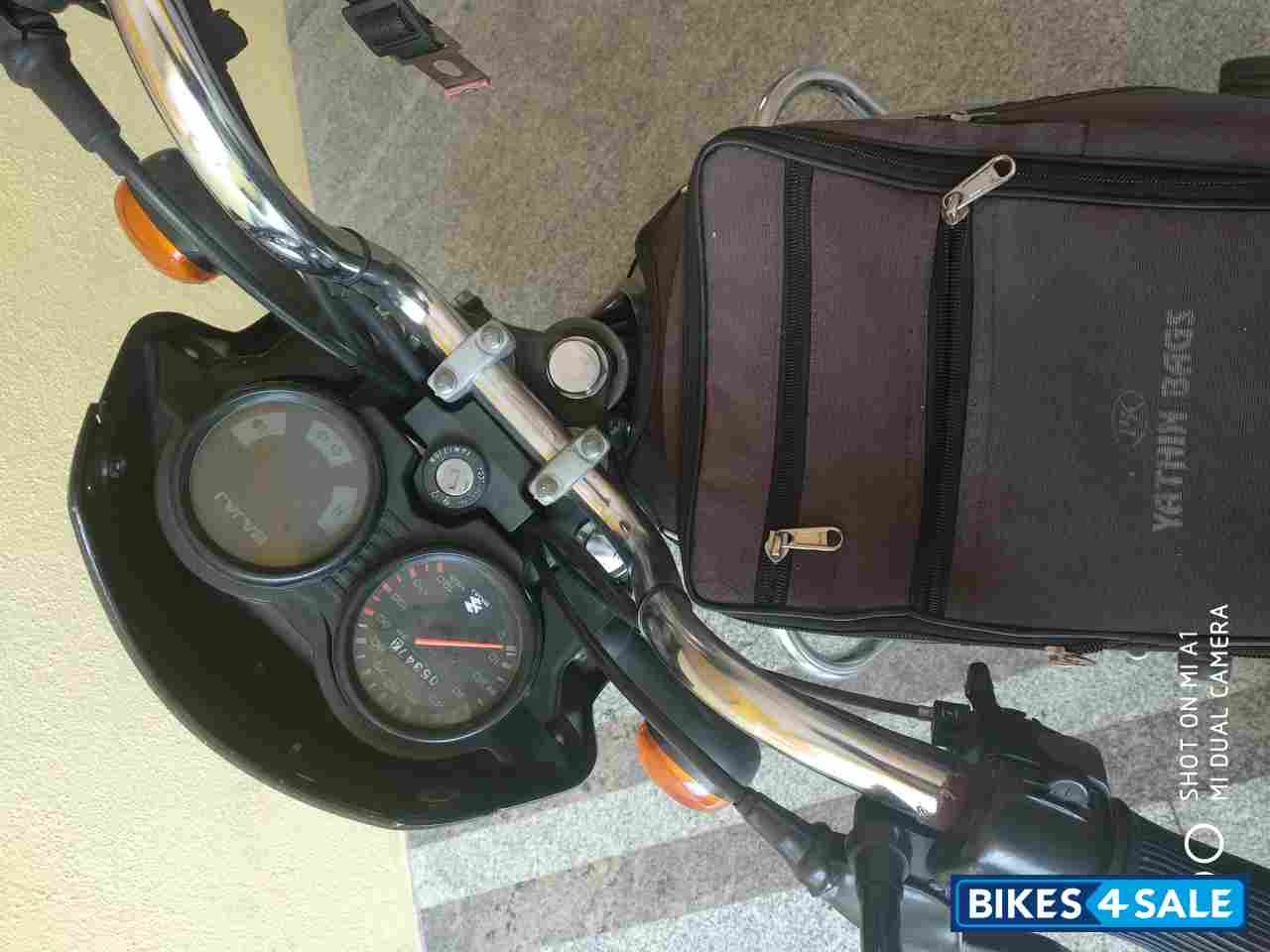 Black Bajaj CT 100 ES Black Bajaj CT 100 ES