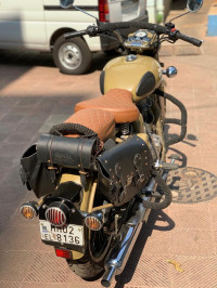 Royal Enfield Classic Desert Storm