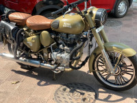 Royal Enfield Classic Desert Storm