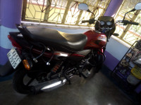 Red Bajaj Platina 100 ES