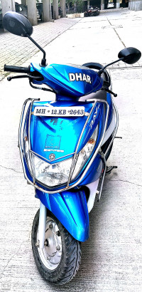 Blue Yamaha Ray