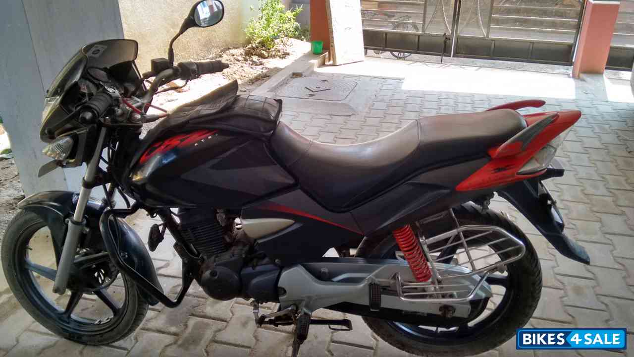 Used 2011 model Hero CBZ Xtreme for sale in Chennai. ID 199703. Black ...