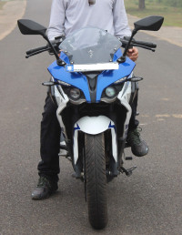 Racing Blue Bajaj Pulsar RS 200 ABS