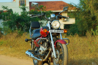 Bajaj Avenger