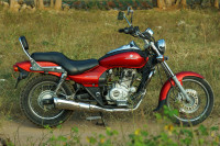 Bajaj Avenger