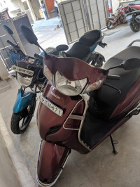 Red Honda Activa 3G