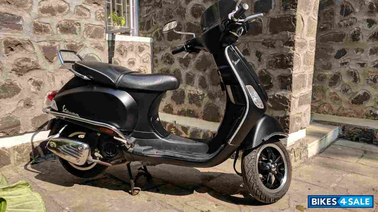 Used 2017 model Vespa SXL 150 for sale in Pune. ID 200447. Matte Black