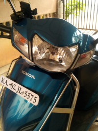 Blue Honda Activa 3G