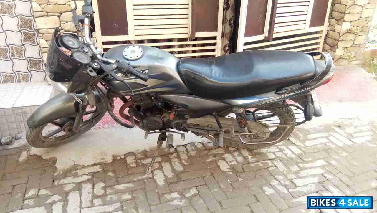 Olx bajaj online platina bike