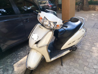 White Honda Activa