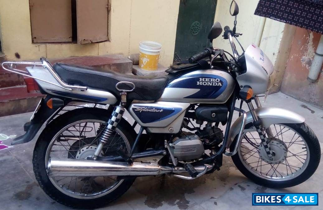 Hero honda splendor plus outlet 2004 model price