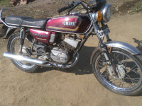 Maroon Yamaha RX 135