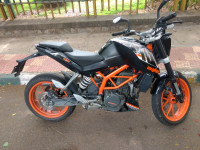 KTM Duke 390