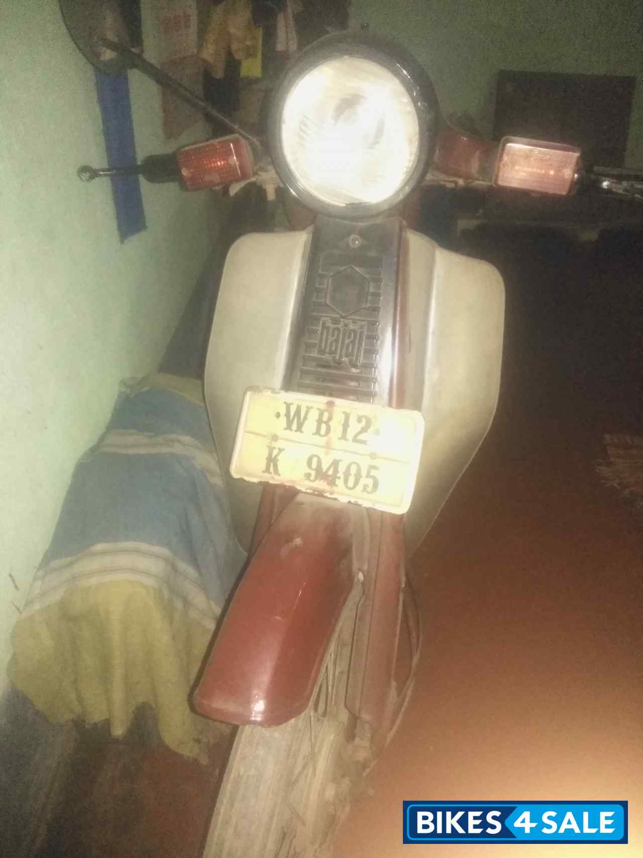 Bajaj deals m80 olx